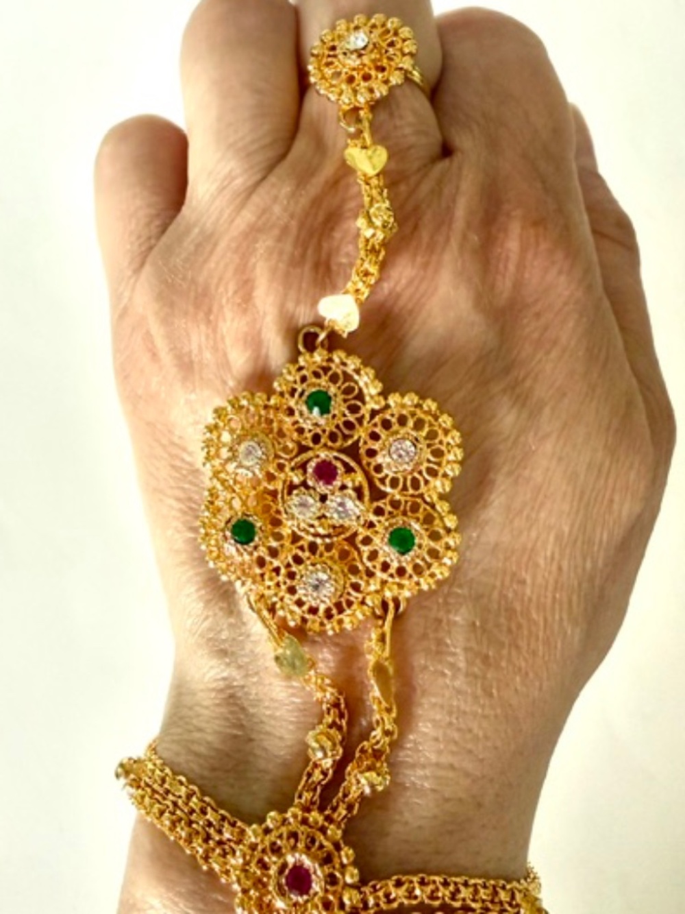 Pair of bracelet chain with ring